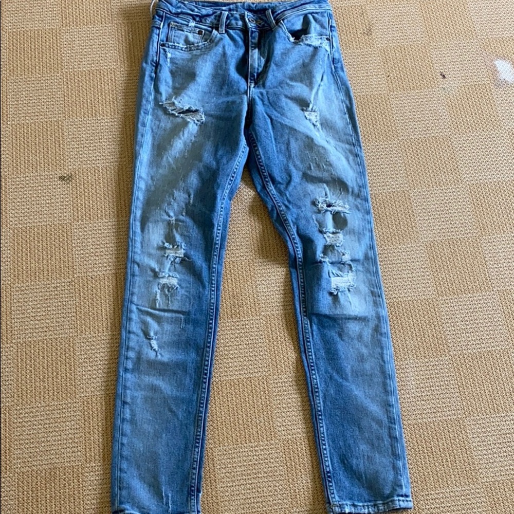 super cute high waisted ripped jeans